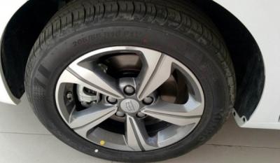 帝豪l轮胎型号 帝豪l轮胎尺寸是多少(205/50 r17)