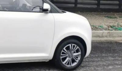 长安lumin轮胎型号规格 尺寸为165/70 r14(胎宽165mm)