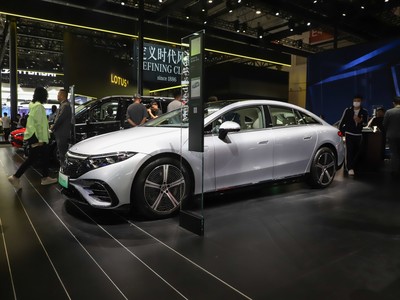 奔驰EQS新车报价2024款与配置的完美平衡