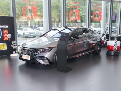 奔驰EQE AMG最新价格2023款，买车省钱秘籍