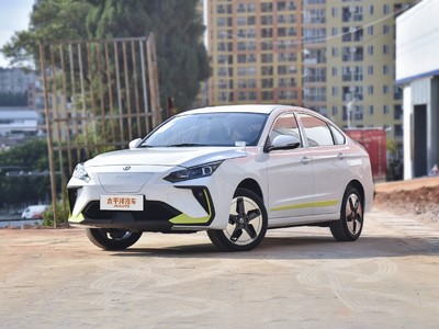 风神E70新车报价2023款，性价比之选，购车无忧